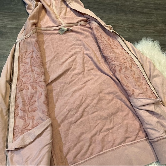 Lucky Floral Embroidered Hoodie - Picture 2 of 5